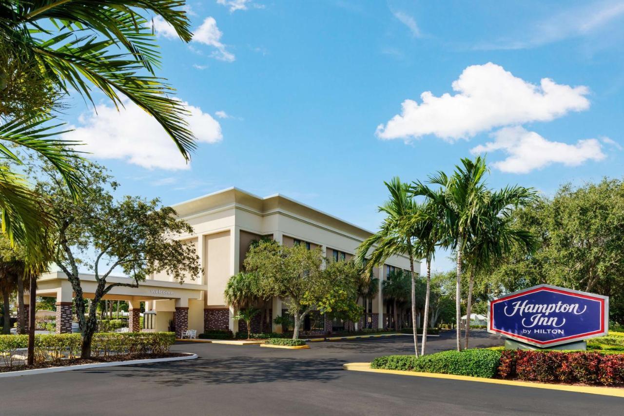 Hampton Inn Ft. Lauderdale-Cypress Creek Форт-Лодердейл Экстерьер фото