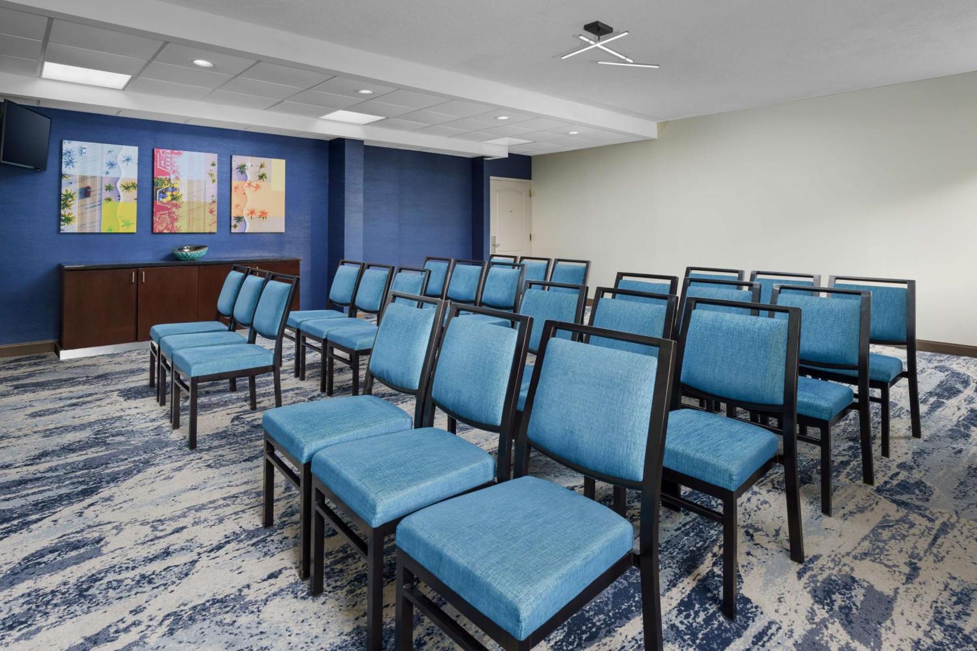 Hampton Inn Ft. Lauderdale-Cypress Creek Форт-Лодердейл Экстерьер фото